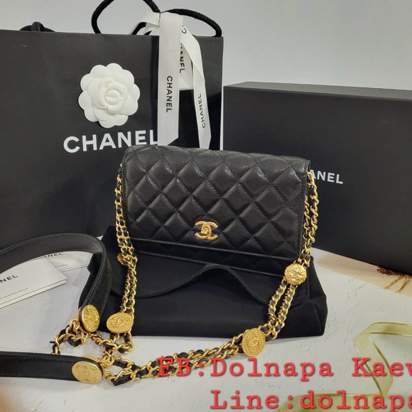 Kept Unused Chanel WOC 22A microchip GHW - Picture 2 of 7